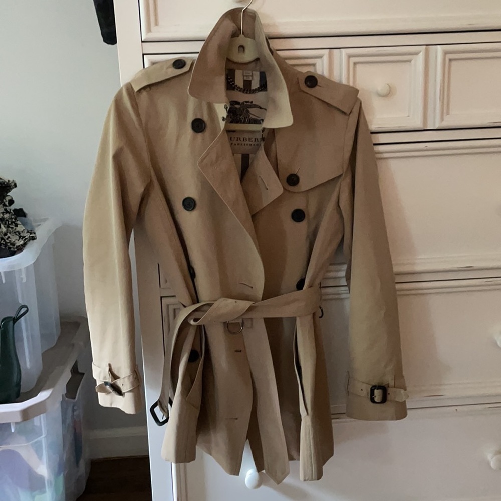 Burberry women’s Trench Coat in honey beige.